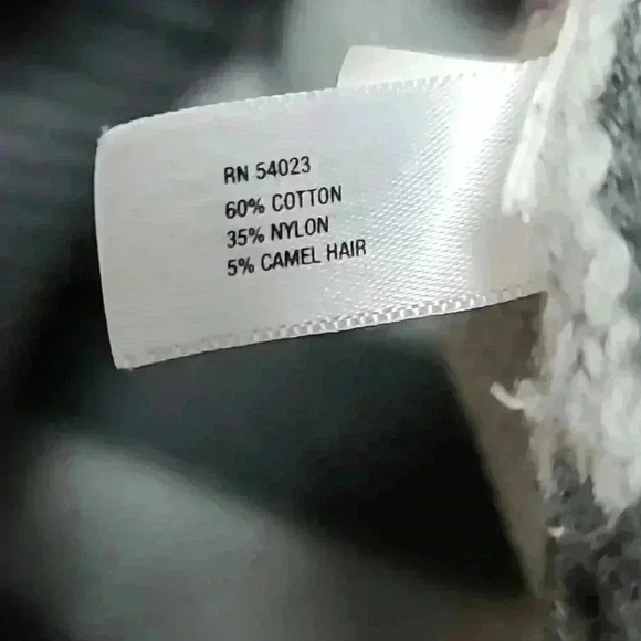 GAP Striped Cowl Neck Sweater In Black And Grey Size Medium - Picture 9 of 9